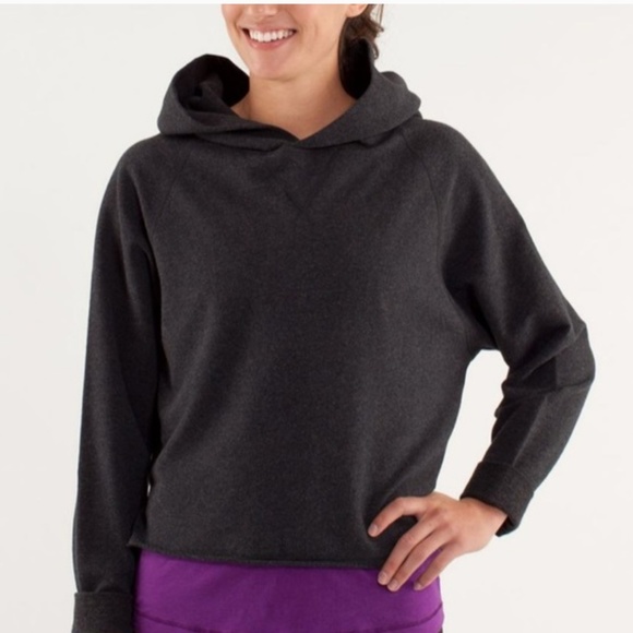 lululemon cropped hoodie